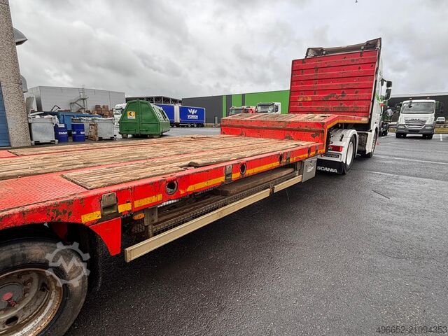 Low loader semitrailer Kässbohrer porte engins
