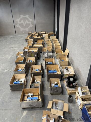 Lot of valves with pneumatic actuator VALMET NELES VANNES ACTIONNEURS PNEUMATIQUES