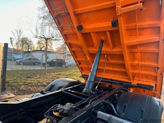 Dreiseitenkipper LKW MAN TGS 18.290 4x2 Kipper KRAN 12m FUNK AHK