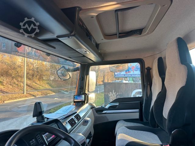 Dreiseitenkipper LKW MAN TGS 18.290 4x2 Kipper KRAN 12m FUNK AHK