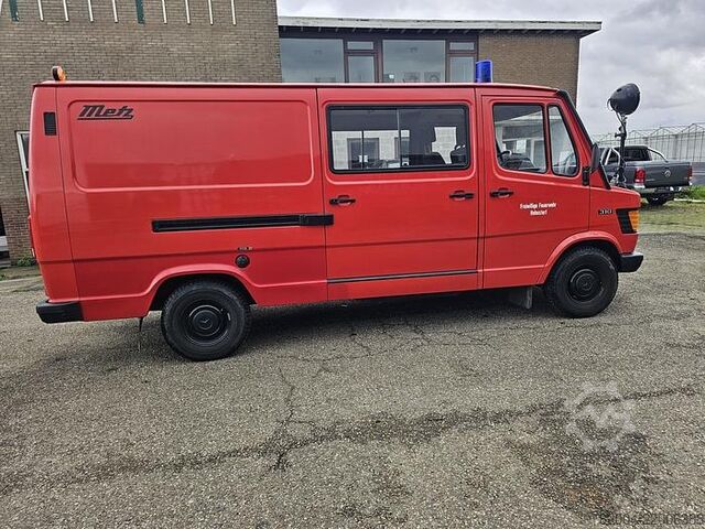 Delivery van MERCEDES 310 KA | BENZINE | IDEAAL ALS CAMPER | ALS NIEU...