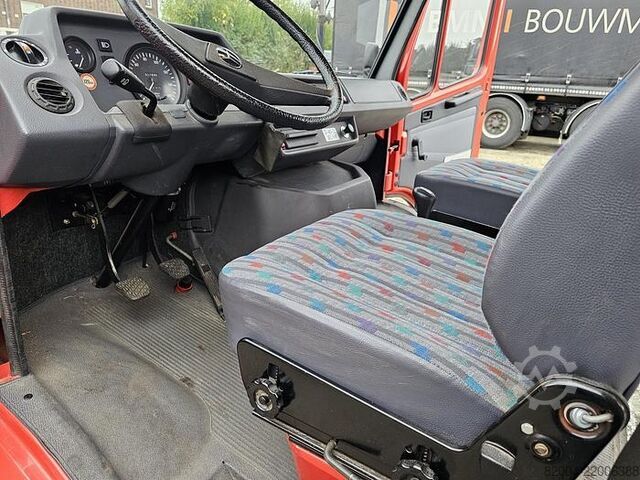Delivery van Mercedes-Benz 310 KA | BENZINE | IDEAAL ALS CAMPER | ALS NIEU...