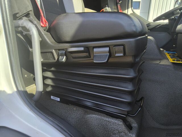  Renault D WIDE SERIE 280 PK P 4x2 - 09-BNZ-8 - TACHO V2...