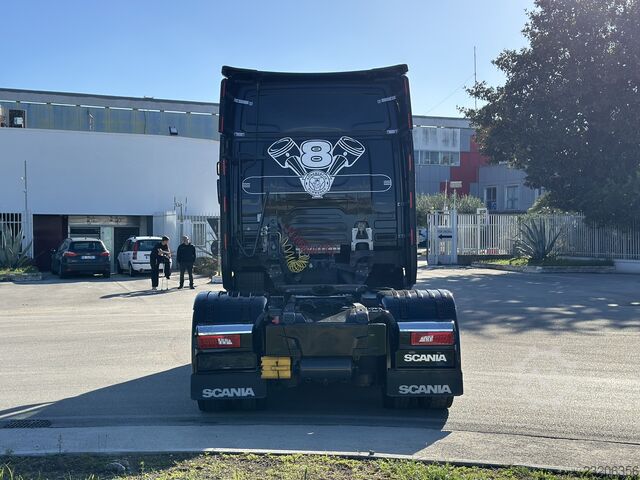 Standard tractor unit SCANIA 650 S