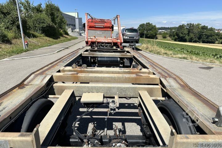 Anhänger-Wechselfahrgestell Müller-Mitteltal RA-T 18 Muldenanhänger / Swiss-Vehicle