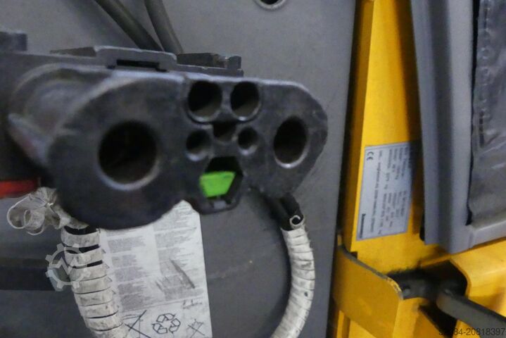 Jungheinrich EFG215 Elektro-Gabelstapler Jungheinrich EFG 215