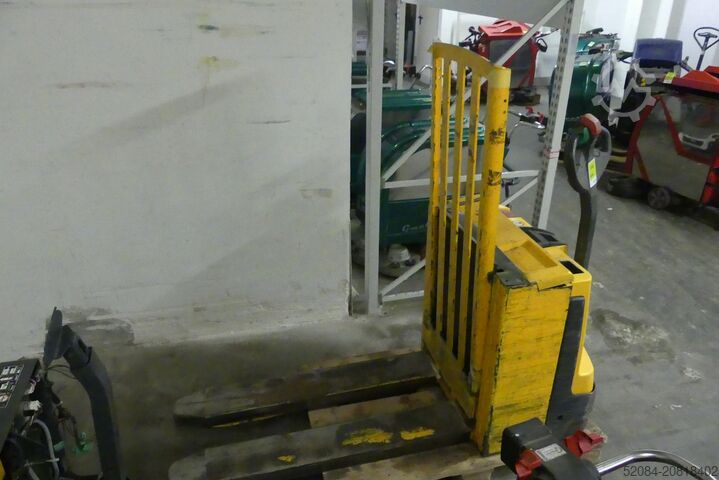 Jungheinrich - Electric high-lift pallet truck Jungheinrich