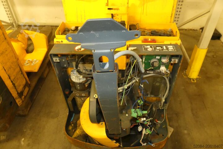 Doppelstock-Hubwagen Jungheinrich