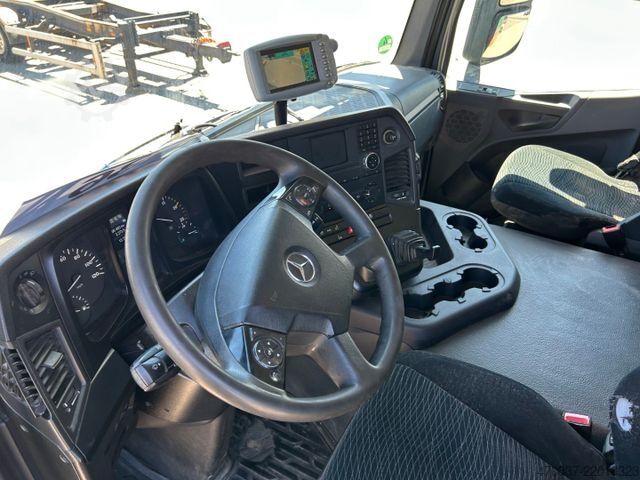 Garbage truck MERCEDES-BENZ Arocs 3240 / 8x4x6 / Faun Rotopress 525 L
