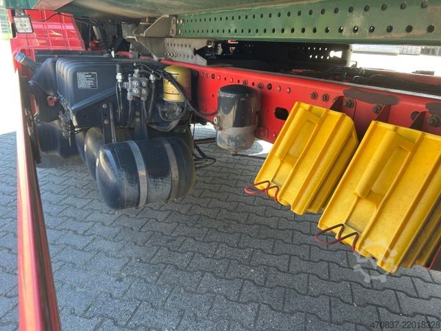 Garbage truck MAN TGS 26.320 / Faun Variopress 524