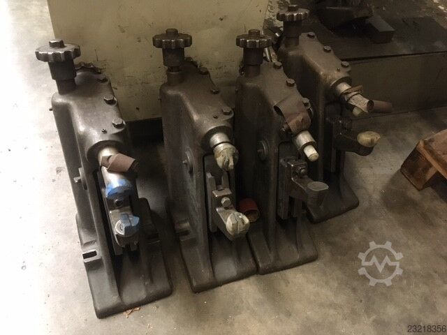 Cylindrical grinding machine Fortuna SF 600 - 2500