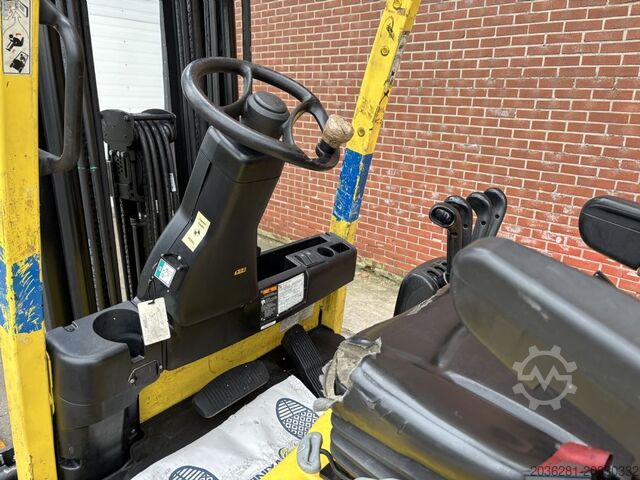 Elektro 4 Rad-Stapler Hyster E2.5XN MWB