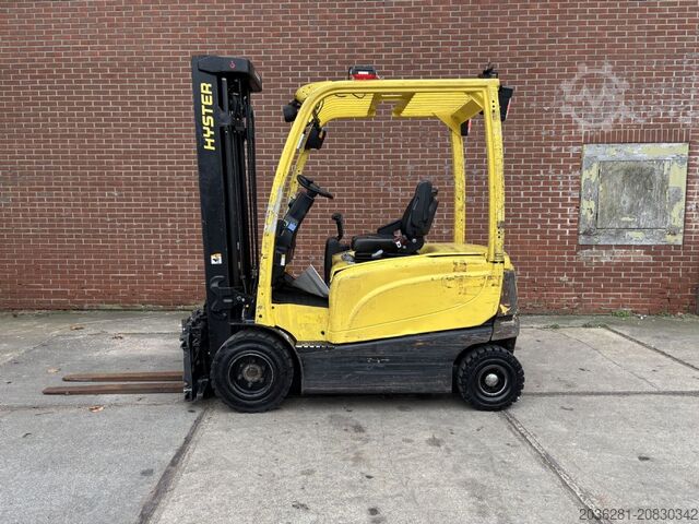 Elektro 4 Rad-Stapler Hyster J2.5XN