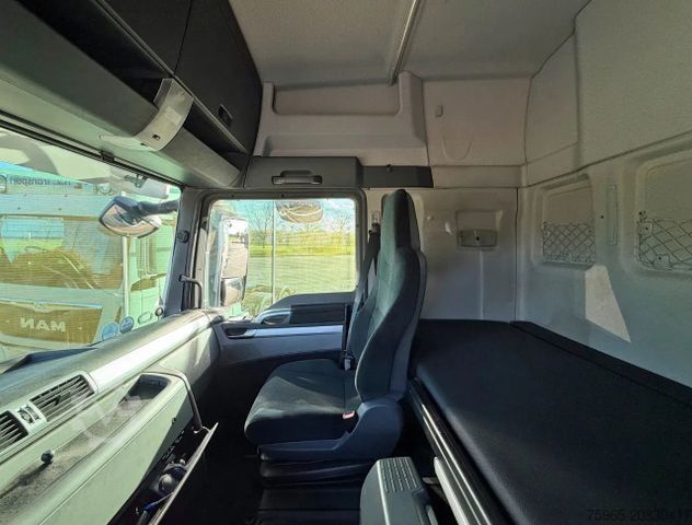 Standard SZM MAN TGX 26.440 TWINSTEER 851.000 KM TOP CONDITION HO