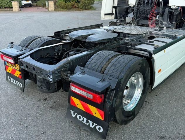 Standard SZM VOLVO FH 13.460 I-PARK COOL 2X TANKS SUPER CONDITION 2