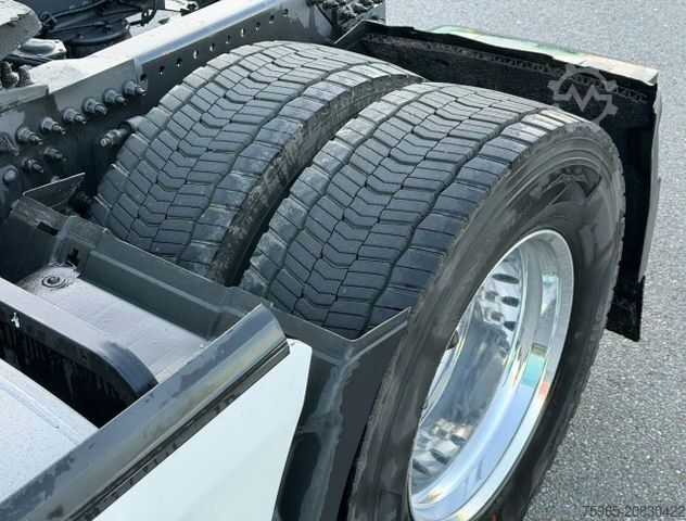 Standard SZM VOLVO FH 13.460 I-PARK COOL 2X TANKS SUPER CONDITION 2