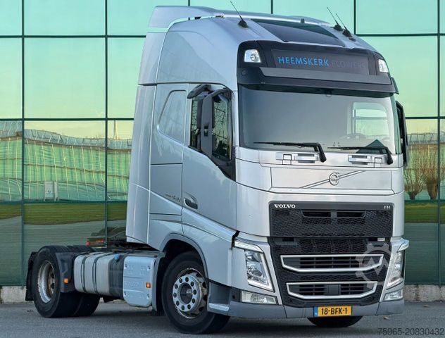 Standard SZM VOLVO FH 13.420 EURO 6 ONLY 570.000 KM FULL AIR 2X TAN