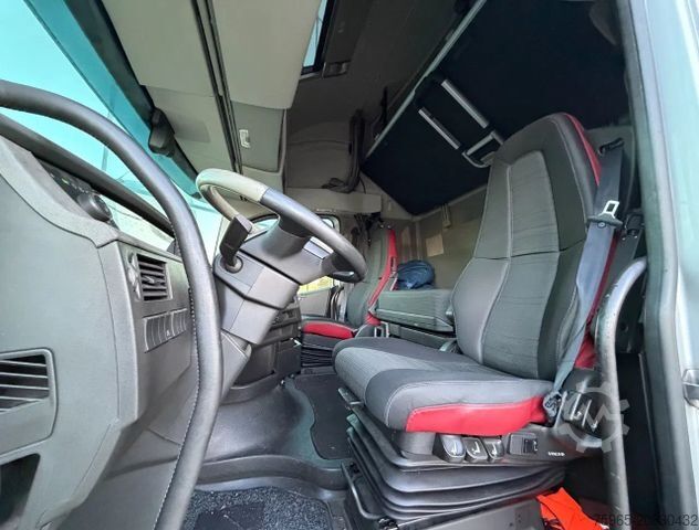 Standard SZM VOLVO FH 13.420 EURO 6 ONLY 570.000 KM FULL AIR 2X TAN