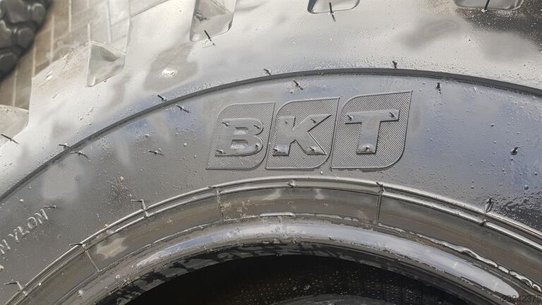 BKT 17.5-25 - Tyre/Reifen/Band BKT 17.5-25 - Tyre/Reifen/Band