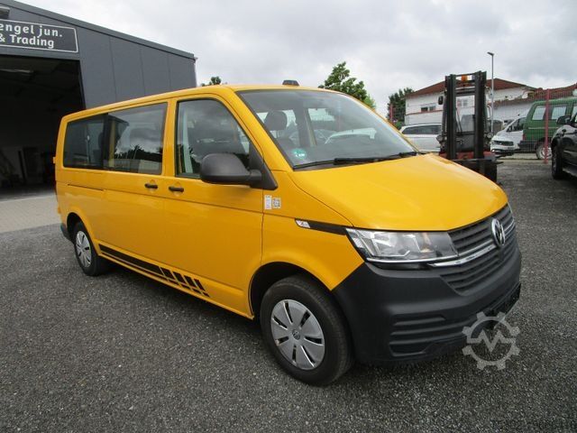 Minibus VOLKSWAGEN T6.1 TDI*lang+KLIMA+NAVI+8-Sitze+1-Hand*