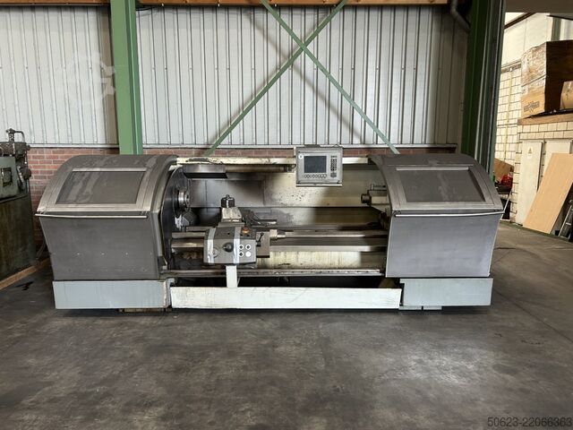 CNC turning and milling center Gildemeister NEF720