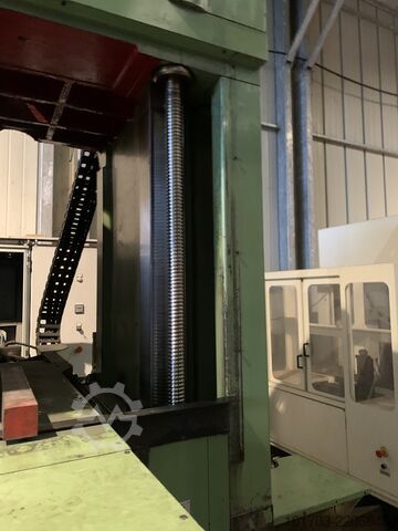 Fixed Bed Milling Machine Correa A 25/25