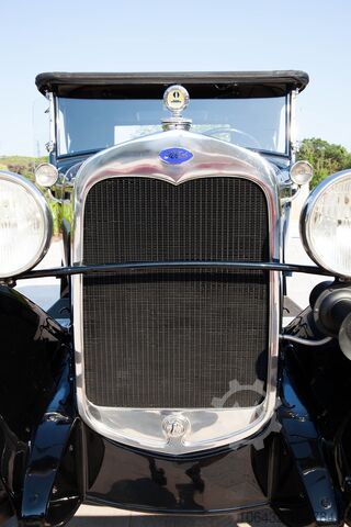 Voiture de Collection avec certification FORD FORD 1930 Model A Roadster de-luxe