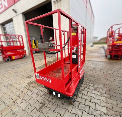 Scissor lift Bravi Leonardo Lui Mini Senkrechtlift