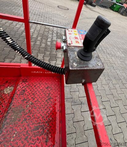 Scissor lift Bravi Leonardo Lui Mini Senkrechtlift