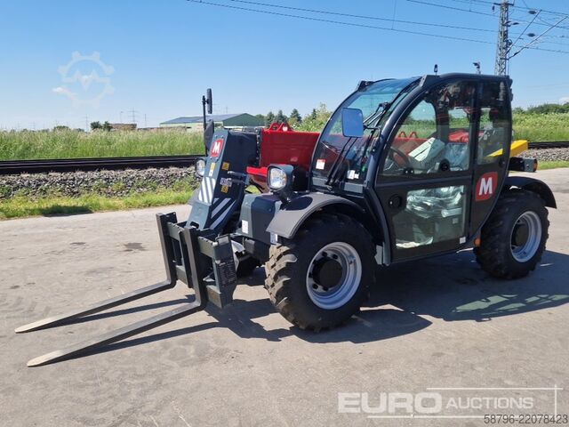 Telescopic loader MAGNI TH 3.6