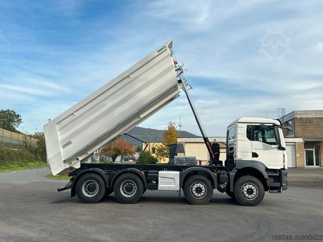 Tipper truck MAN TGS 41.480 BB 8X4 Euromix Mulden Kipper HARDOX