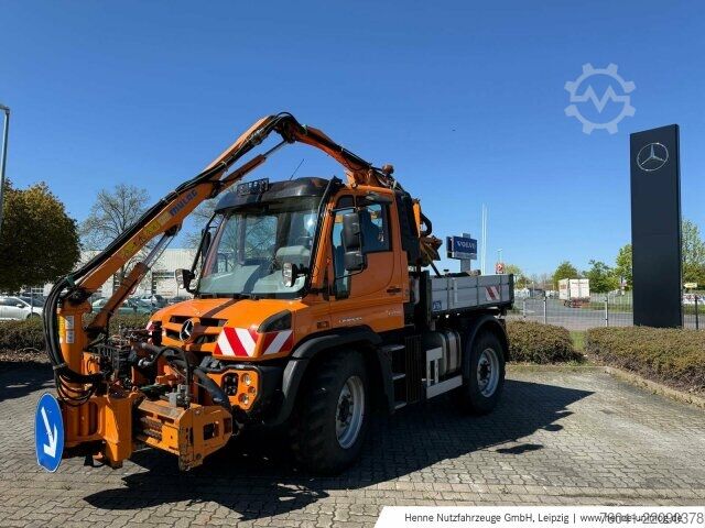 Landmaschine Mercedes-Benz Unimog U 318