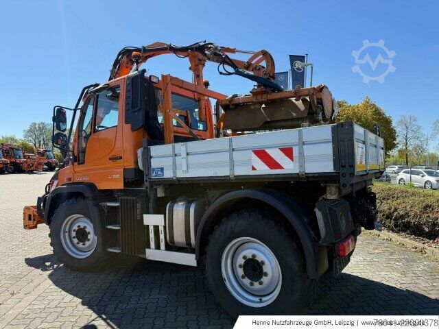 Landmaschine Mercedes-Benz Unimog U 318