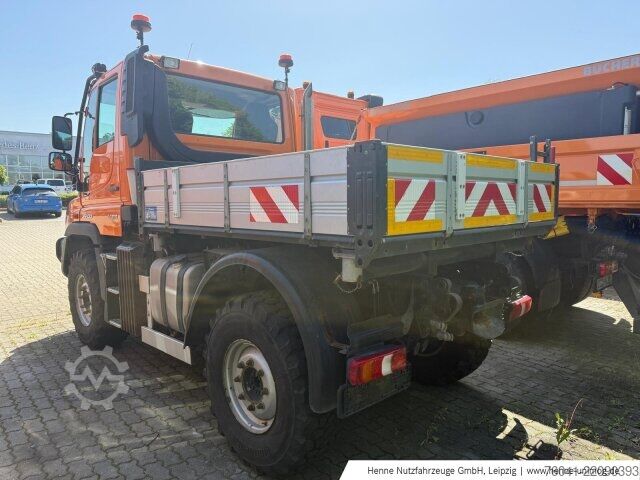 Landmaschine Mercedes-Benz Unimog U 318