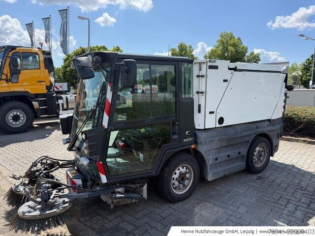 Other Schmidt Kompaktkehrmaschine Swingo 200+