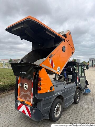 Other Aebi Kompaktkehrmaschine Swingo 200