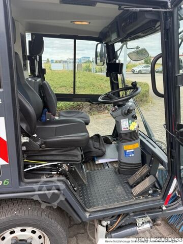 Other Aebi Kompaktkehrmaschine Swingo 200