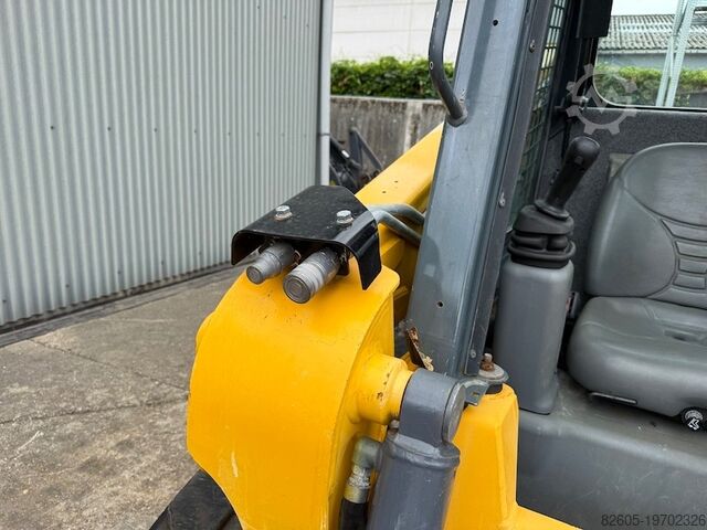 Crawler loader Gehl RT165