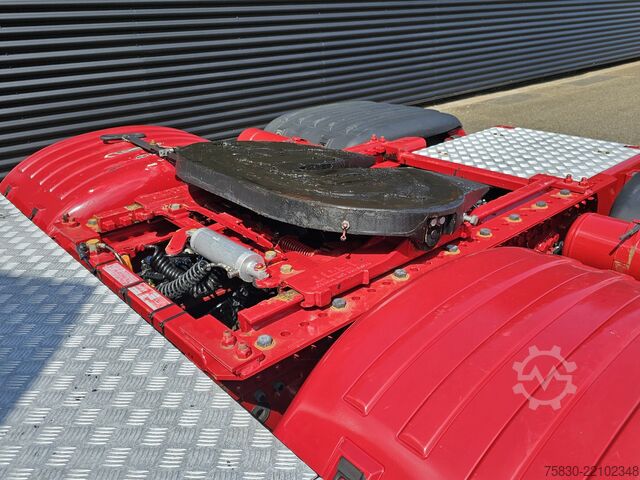 Standard-SZM Scania S660 V8 6X2 BOOGIE / RETARDER / FULL AIR / 2 TANKS
