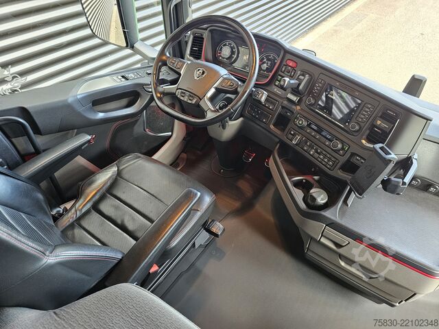 Standard-SZM Scania S660 V8 6X2 BOOGIE / RETARDER / FULL AIR / 2 TANKS