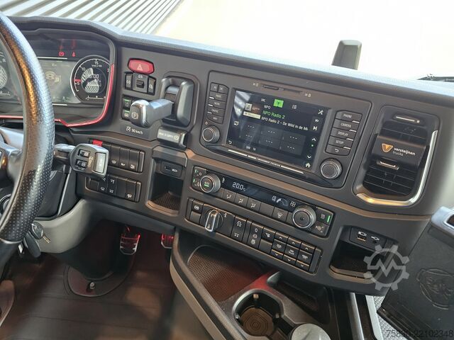 Standard-SZM Scania S660 V8 6X2 BOOGIE / RETARDER / FULL AIR / 2 TANKS
