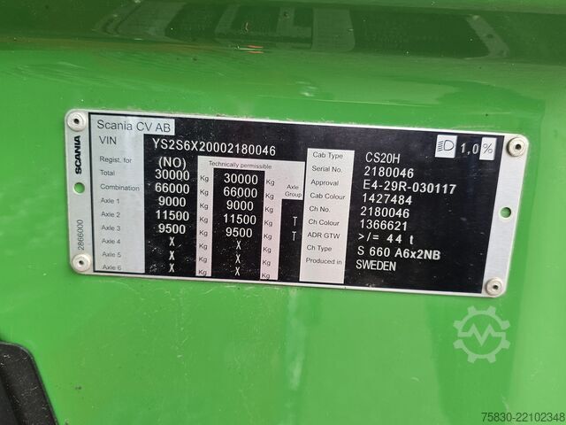 Standard-SZM Scania S660 V8 6X2 BOOGIE / RETARDER / FULL AIR / 2 TANKS