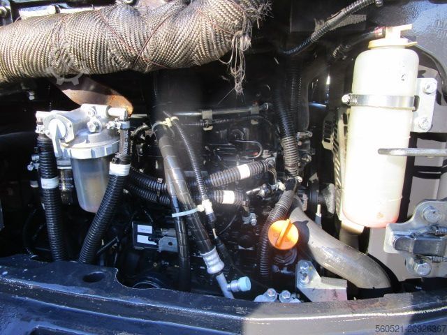 Minibagger Yanmar VIO 57 - POWERTILT + Schnellwechsler + 4 Löffel