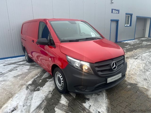 Panel van MERCEDES-BENZ Vito 110 LANG 6G KLIMA TEMPOMAT 2-SITZE SCHRÄNKE