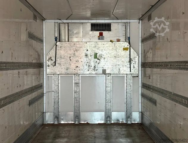 Kühlauflieger KRONE SD THERMO KING SLX300 DISC BRAKES LIFT AXLE 1340