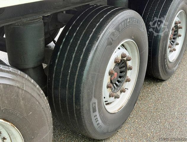 Kühlauflieger KRONE SD THERMO KING SLX300 DISC BRAKES LIFT AXLE 1340