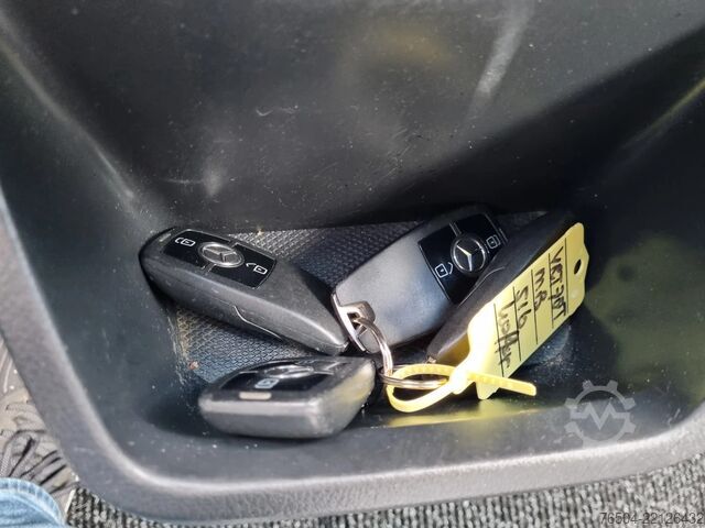Closed box Mercedes-Benz Sprinter 515 CDI/ Koffer/ LBW/ Aut/ 21 KUB