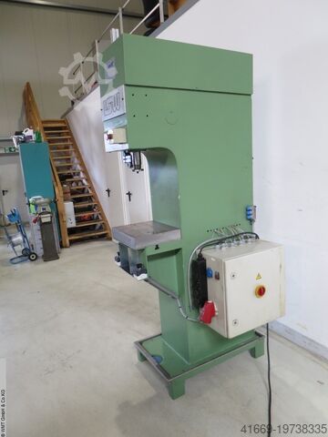Single Column Press - Hydraulic LSW P 8