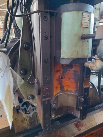 Thread milling and hobbing machine STANKOIMPORT 5А352ПФ