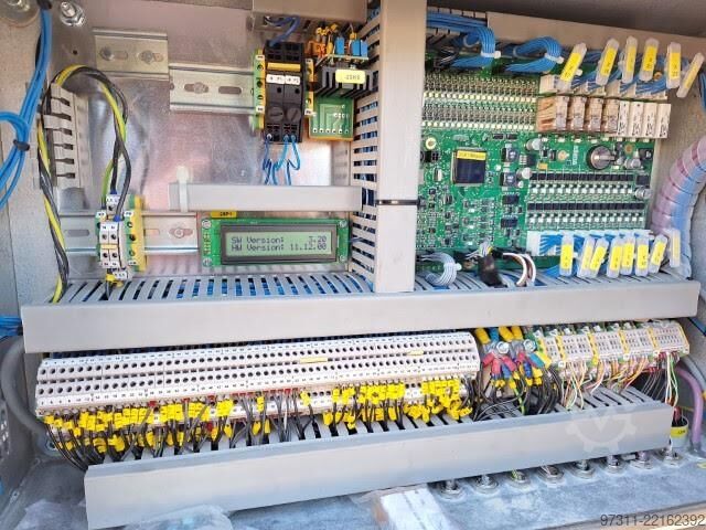 Aerial platform Teupen LEO 21 GT
